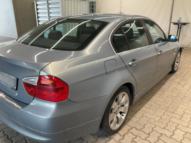 BMW 3er 325i 2005 – снимка 8