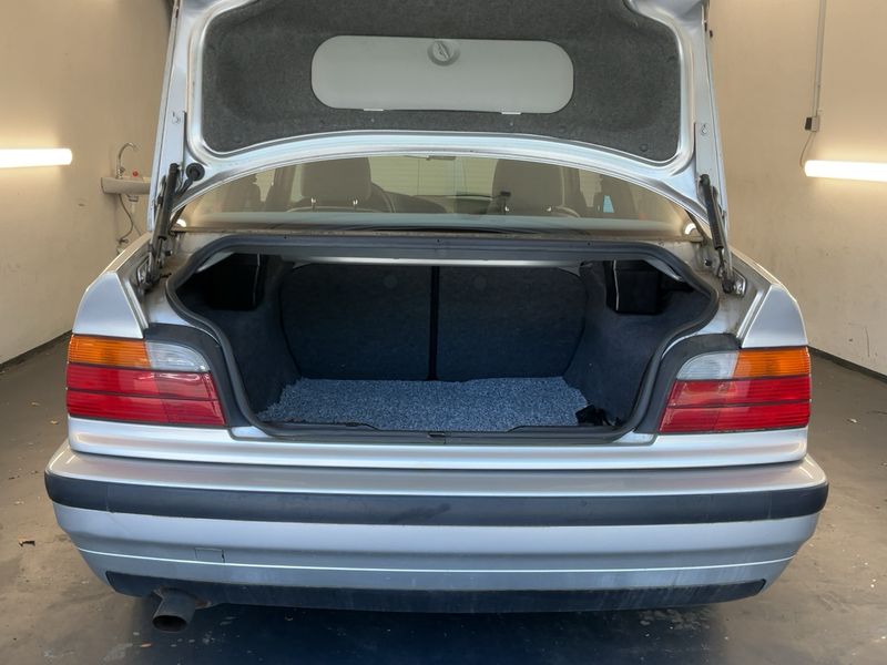 BMW 3er 320i 1993 – снимка 16