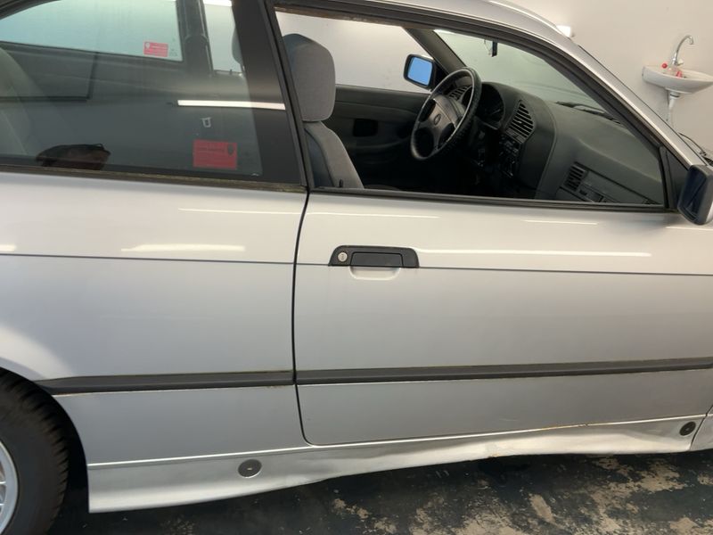 BMW 3er 320i 1993 – снимка 10
