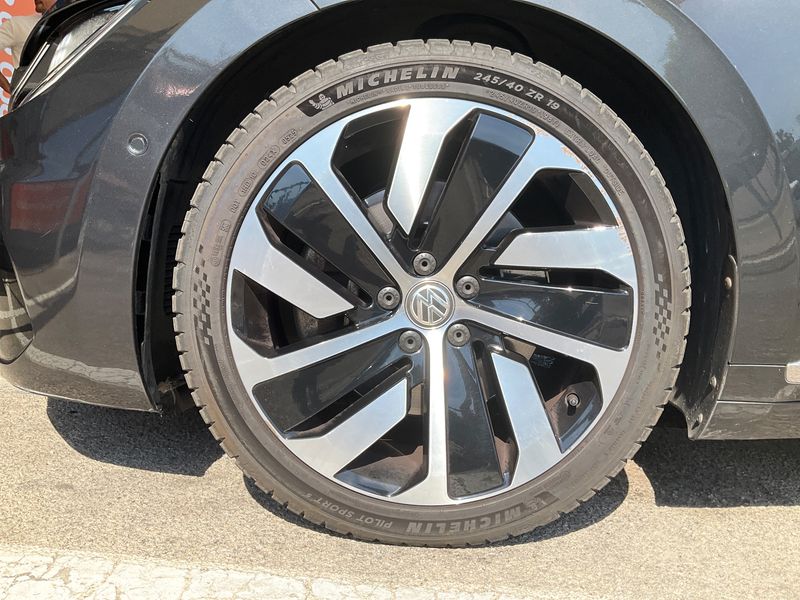 Volkswagen Arteon 2.0 TSI R-Line 4Motion 2017 – снимка 3