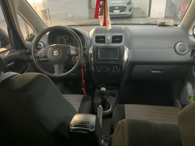 Suzuki SX4 1.6 Club 2010 – снимка 17