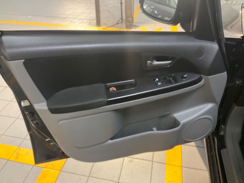 Suzuki SX4 1.6 Club 2010 – снимка 28