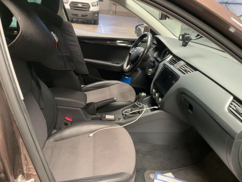 Skoda Octavia 2.0 TDI Style 2017 – снимка 16