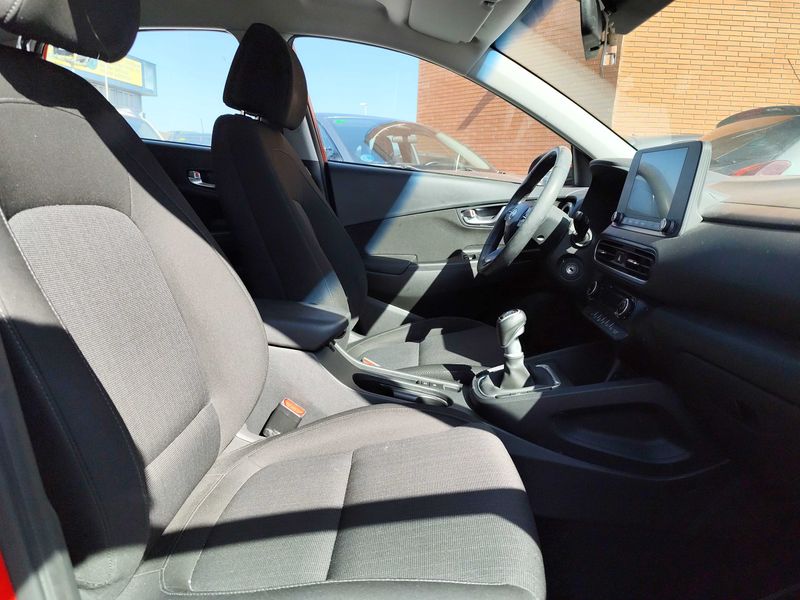 Hyundai Kona 1.0 T-GDI Maxx 2WD 2022 – снимка 10