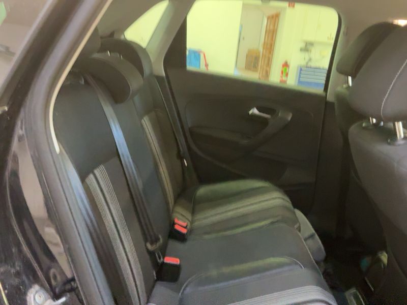 Volkswagen Polo 1.2 TSI Match 2012 – снимка 19