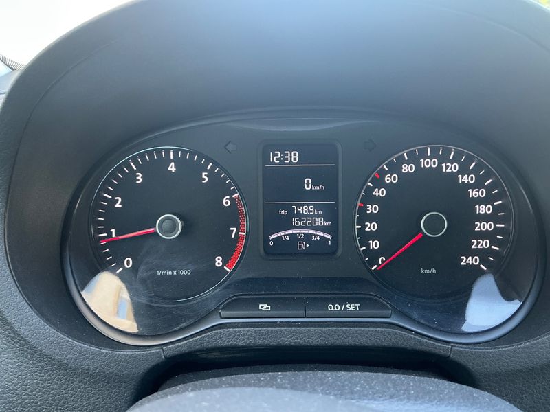 Volkswagen Polo 1.2 TSI Match 2012 – снимка 18