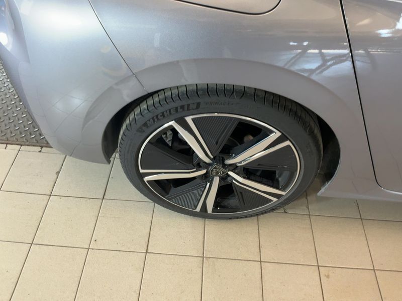 Peugeot 308 1.5 Blue-HDi GT 2023 – снимка 9