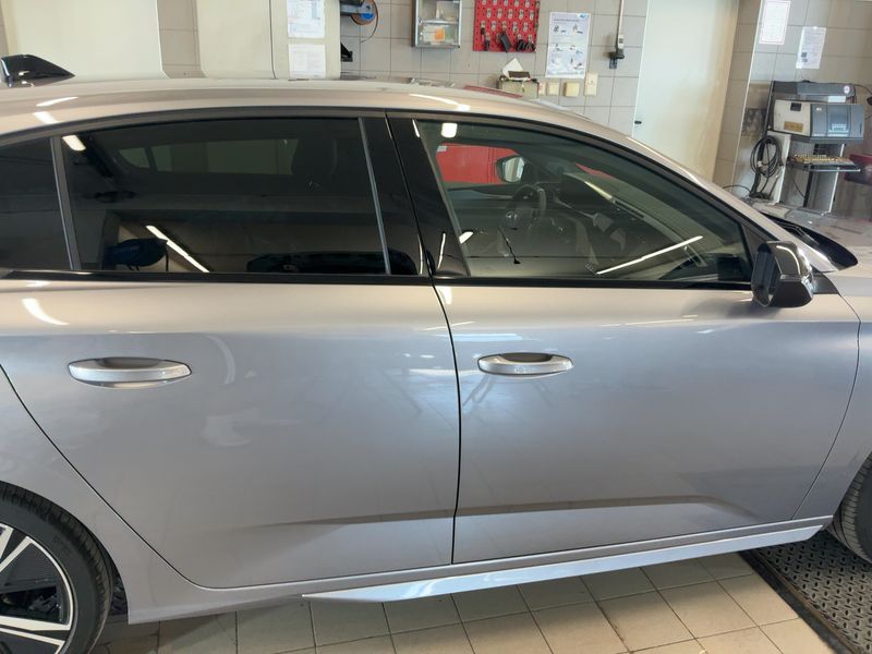 Peugeot 308 1.5 Blue-HDi GT 2023 – снимка 10