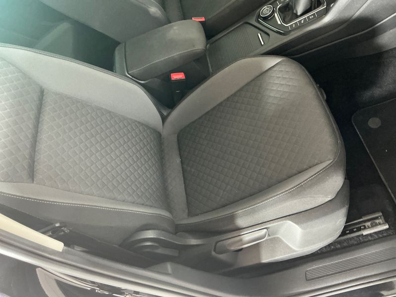 Volkswagen Tiguan 2.0 TDI Comfortline 4Motion BlueMotion Tech 2016 – снимка 34