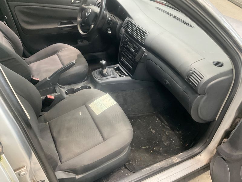 Volkswagen Passat 2.0 2005 – снимка 3