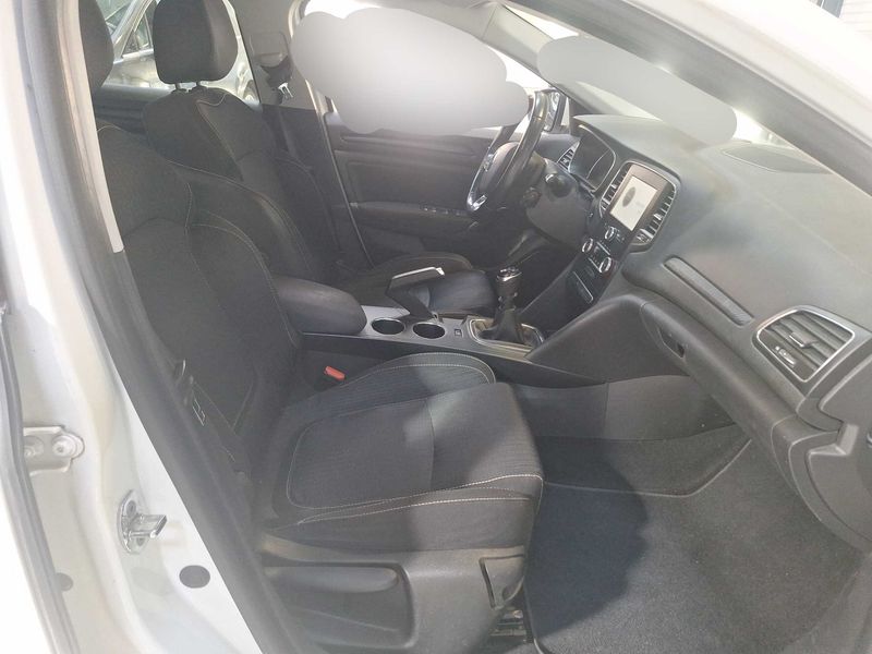 Renault Megane 1.5 dCi Energy Business 2017 – снимка 10