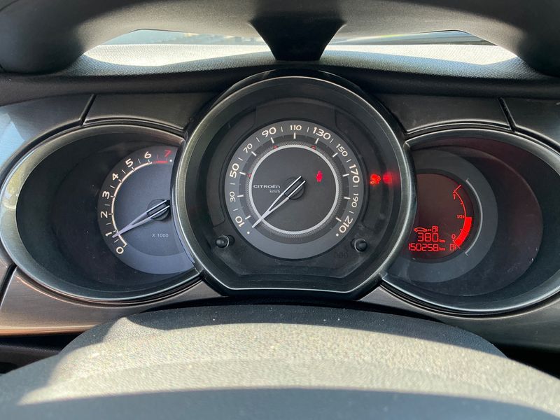 Citroen C3 1.4 VTi Exclusive 2011 – снимка 4
