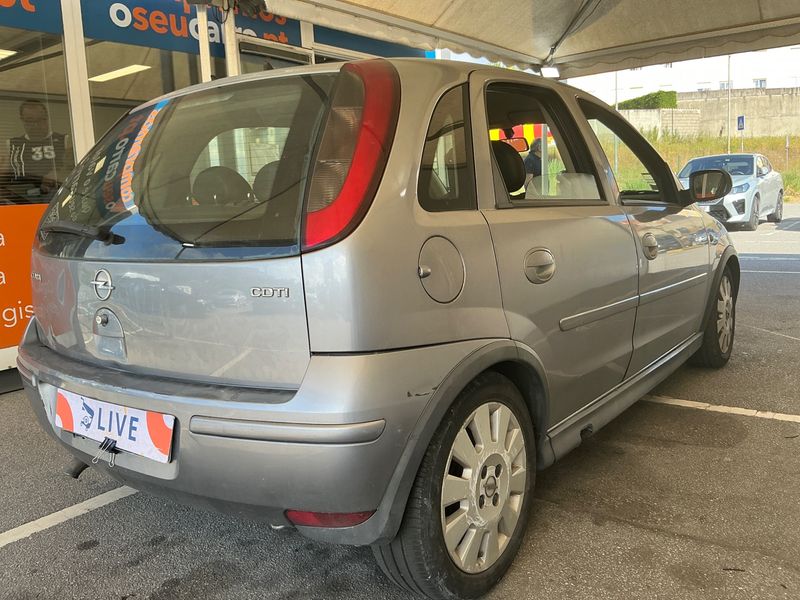 Opel Corsa 1.3 CDTI Sport 2003 – снимка 2