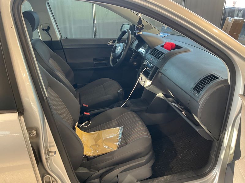 Volkswagen Polo 1.4 Match 2005 – снимка 3