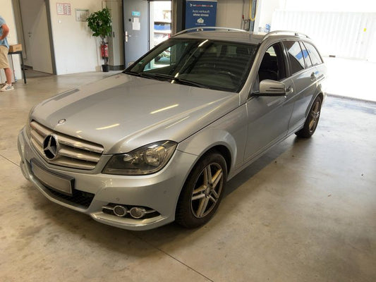 Mercedes-Benz C-Klasse C 220 CDI T BlueEfficiency Avantgarde 2014