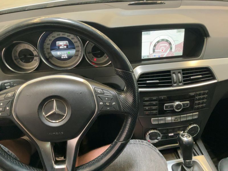 Mercedes-Benz C-Klasse C 220 CDI T BlueEfficiency Avantgarde 2014 – снимка 12