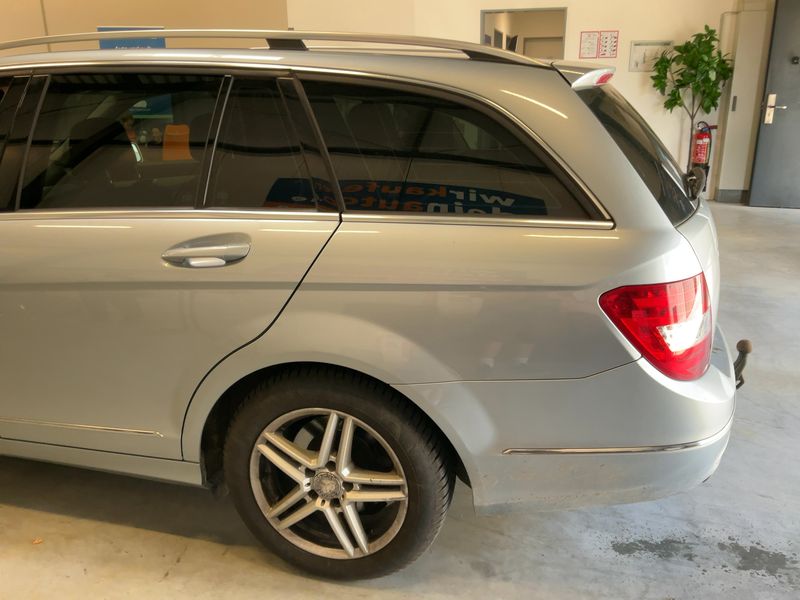 Mercedes-Benz C-Klasse C 220 CDI T BlueEfficiency Avantgarde 2014 – снимка 3