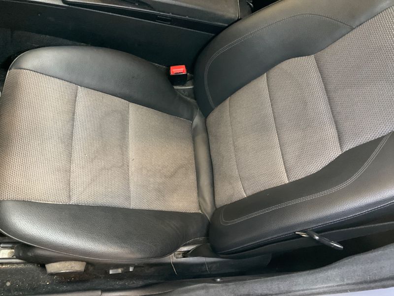 Mercedes-Benz C-Klasse C 220 CDI T BlueEfficiency Avantgarde 2014 – снимка 34