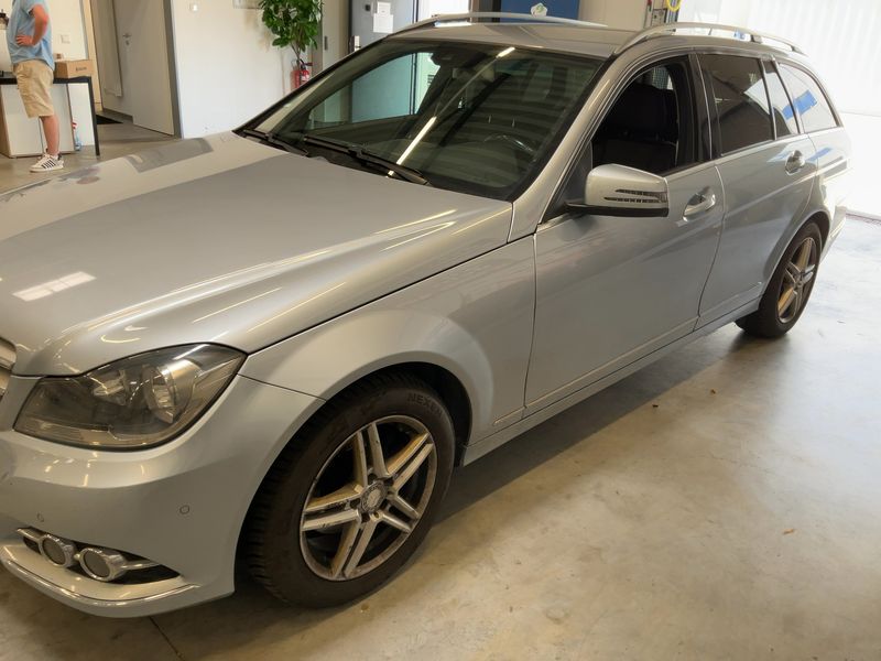 Mercedes-Benz C-Klasse C 220 CDI T BlueEfficiency Avantgarde 2014 – снимка 2