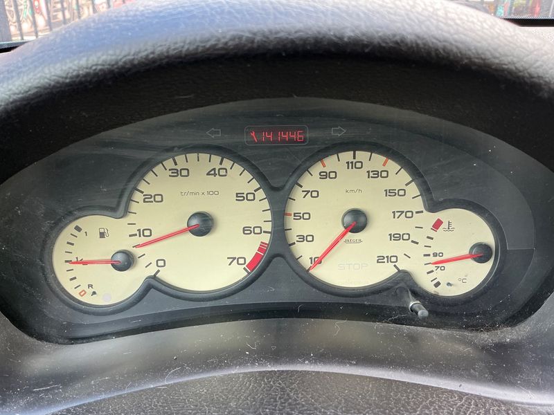 Peugeot 206 1.6 Roland Garros 2001 – снимка 4