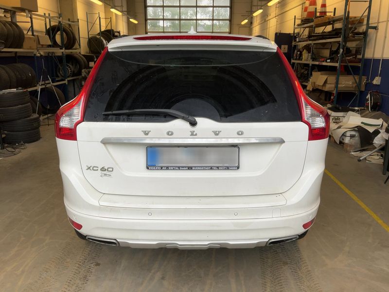 Volvo XC60 2.4 D4 Momentum AWD 2013 – снимка 7