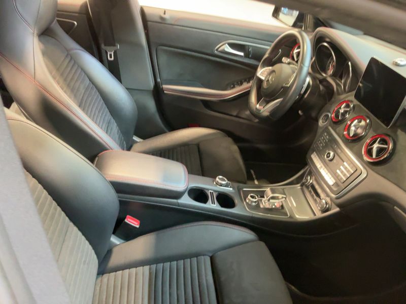 Mercedes-Benz CLA-Klasse CLA 45 AMG Shooting Brake 4Matic 2018 – снимка 16