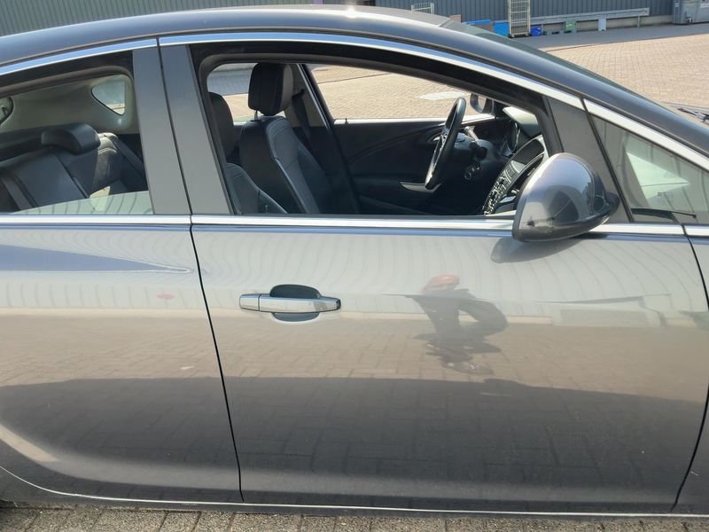Opel Astra 1.4 Turbo Innovation 2012 – снимка 10