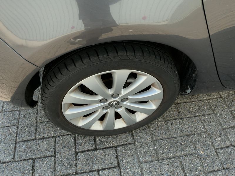 Opel Astra 1.4 Turbo Innovation 2012 – снимка 9