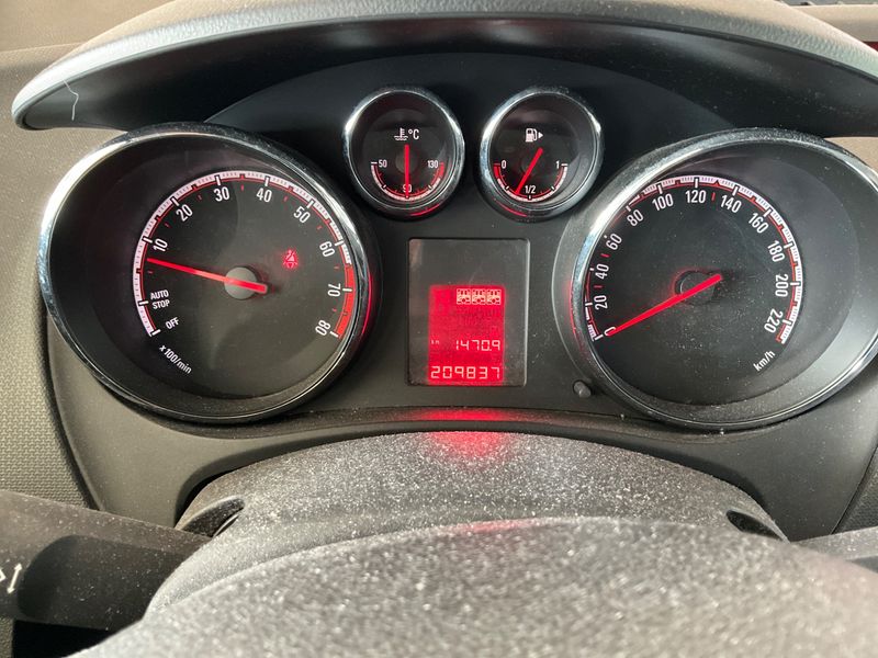 Opel Meriva 1.4 Turbo Edition 2014 – снимка 4