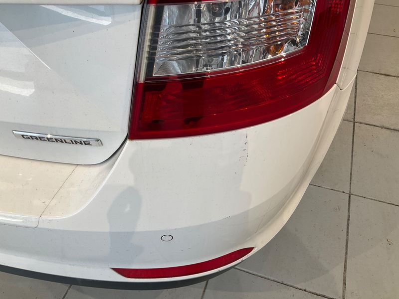 Skoda Rapid Spaceback 1.6 TDI GreenLine 2014 – снимка 36