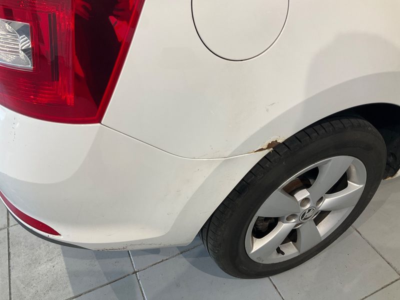 Skoda Rapid Spaceback 1.6 TDI GreenLine 2014 – снимка 35