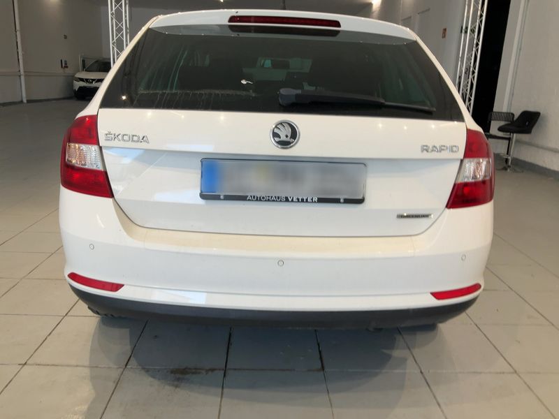 Skoda Rapid Spaceback 1.6 TDI GreenLine 2014 – снимка 7