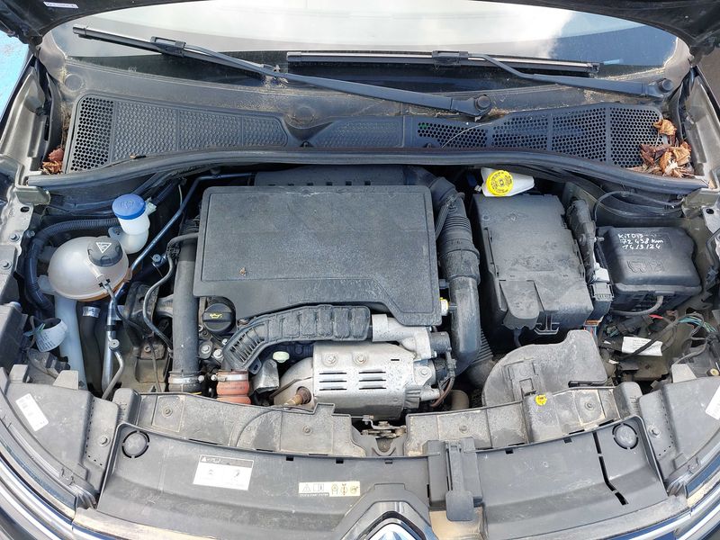 Citroen C4 Cactus 1.2 e-THP Feel 2019 – снимка 8