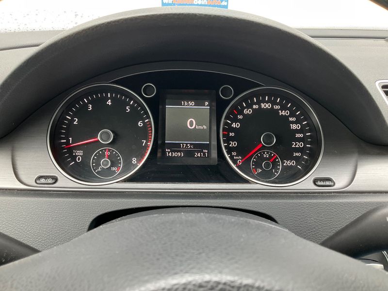 Volkswagen Passat 2.0 TSI Comfortline 2012 – снимка 18