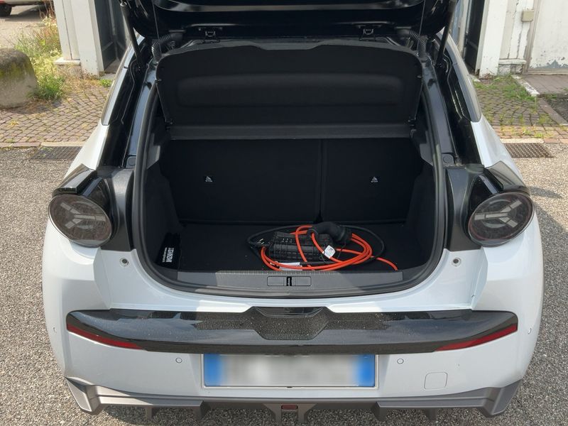 Lancia Ypsilon electric drive 207 kW HF 2026 – снимка 15