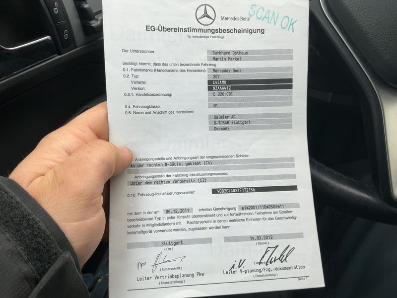Mercedes-Benz E-Klasse E 220 CDI BlueEfficiency Avantgarde 2012 – снимка 21