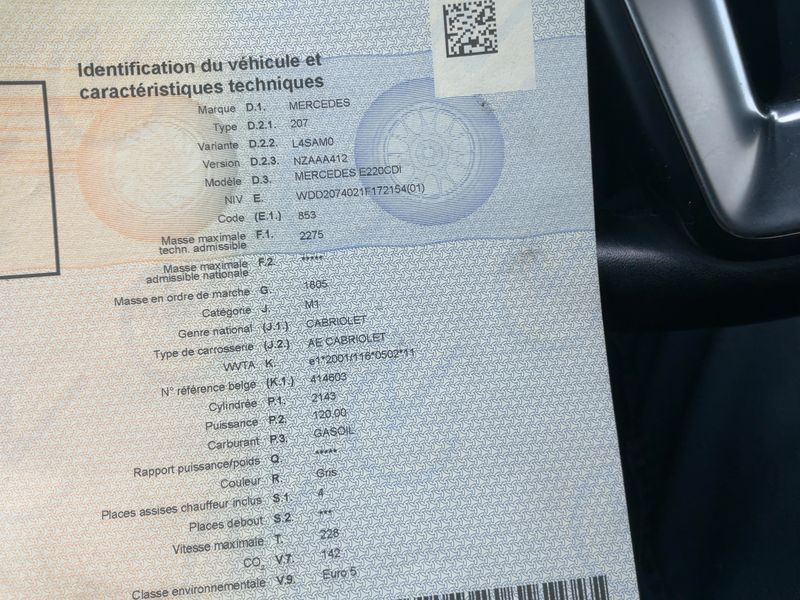 Mercedes-Benz E-Klasse E 220 CDI BlueEfficiency Avantgarde 2012 – снимка 20