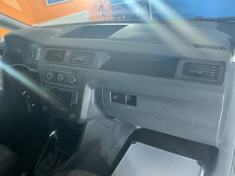 Volkswagen Caddy 2.0 TDI Kasten 4Motion BlueMotion Tech 2017 – снимка 46