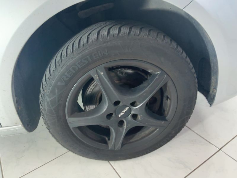 Volkswagen Caddy 2.0 TDI Kasten 4Motion BlueMotion Tech 2017 – снимка 11