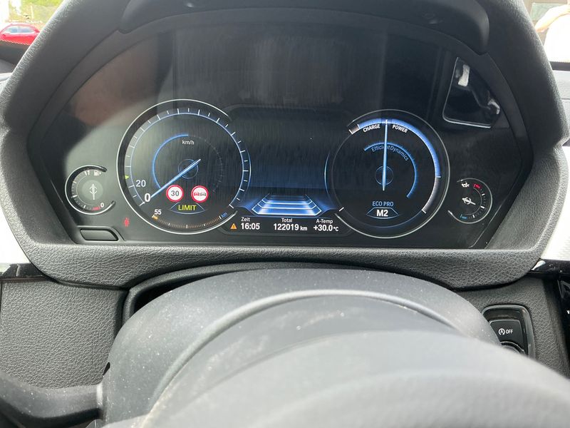 BMW 3er 320i GT xDrive M Sport 2019 – снимка 19