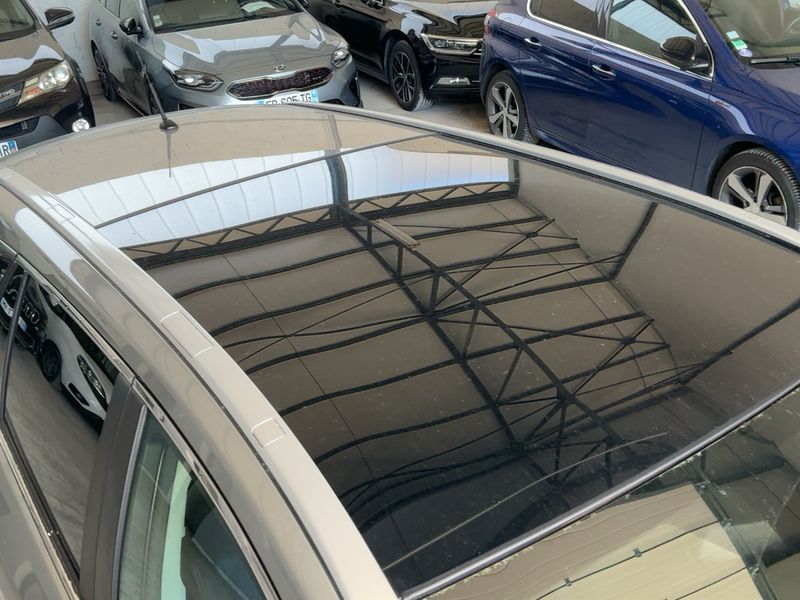 Toyota Avensis 1.8 Executive 2014 – снимка 13