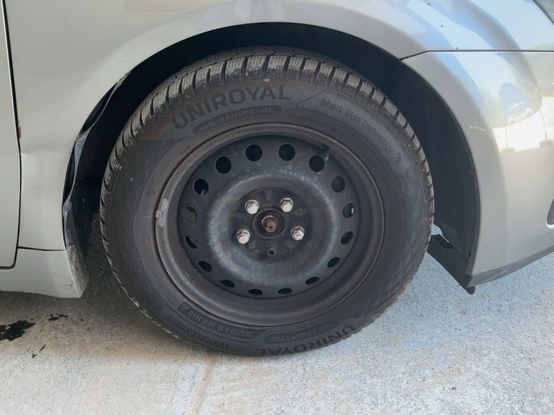Toyota Avensis 1.8 Executive 2014 – снимка 11