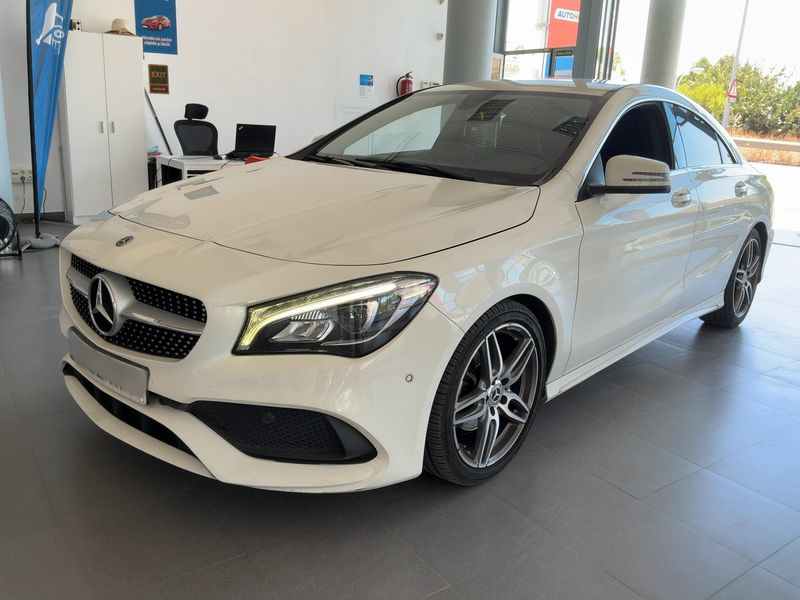 Mercedes-Benz CLA-Klasse CLA 200 d AMG Line 2017 – снимка 1