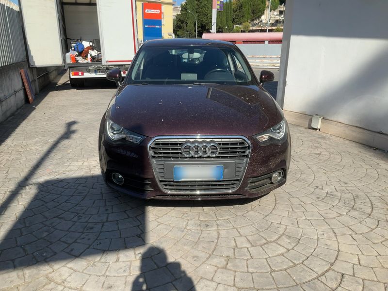 Audi A1 1.4 TFSI Ambition 2011 – снимка 14