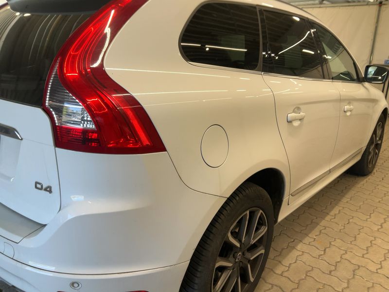 Volvo XC60 2.0 D4 Summum 2WD 2016 – снимка 8