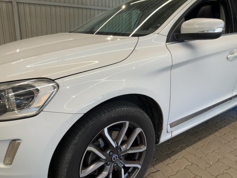 Volvo XC60 2.0 D4 Summum 2WD 2016 – снимка 2