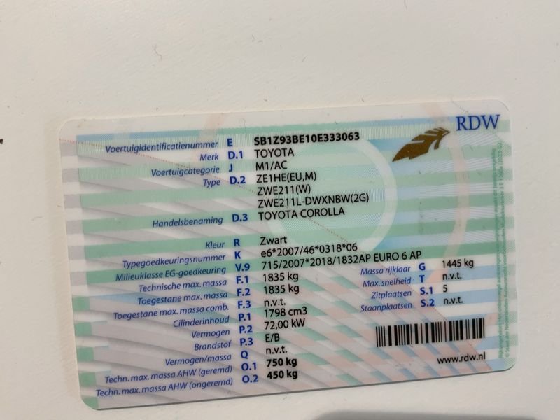 Toyota Corolla 1.8 Hybrid Comfort 2022 – снимка 20