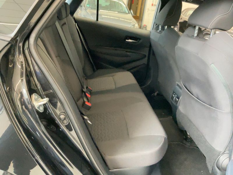 Toyota Corolla 1.8 Hybrid Comfort 2022 – снимка 19