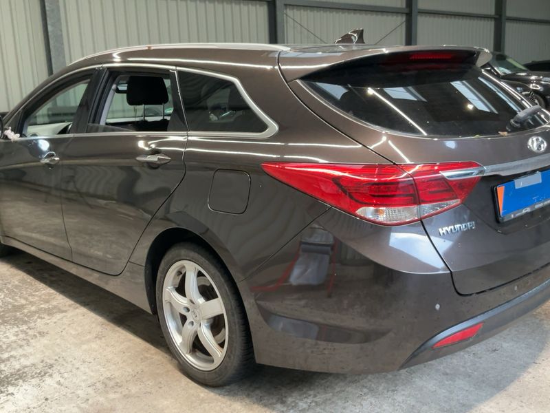 Hyundai i40 1.7 CRDi Style Blue 2017 – снимка 6