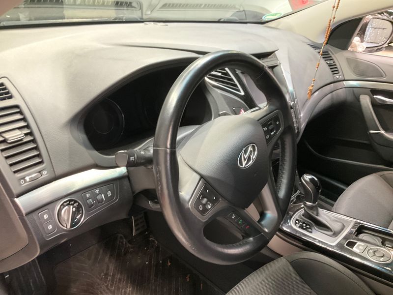 Hyundai i40 1.7 CRDi Style Blue 2017 – снимка 35